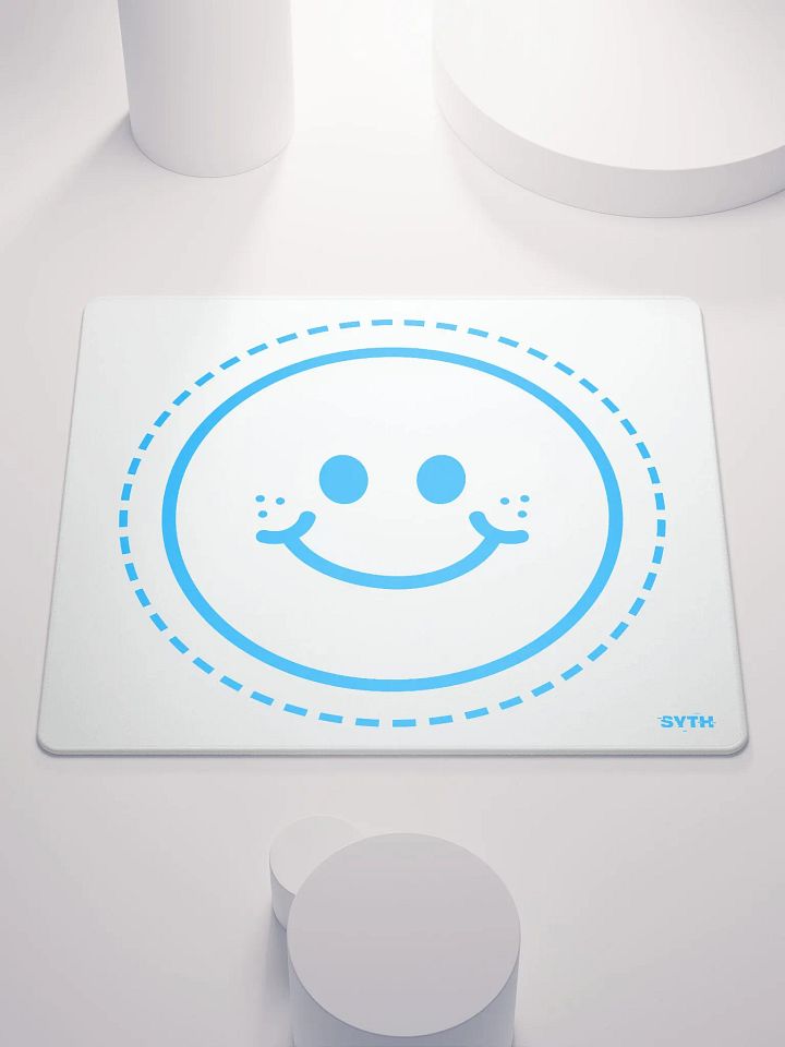 Syth SMILE ALWAYS 2 Gaming Mousepad product image (1)