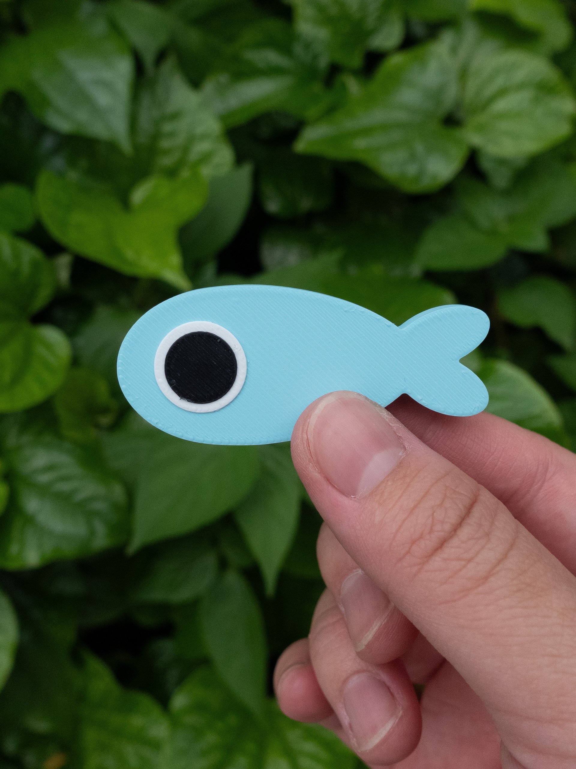 Blobby the fish magnet product image (1)
