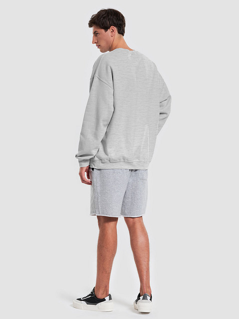 Photo showing Gildan Classic Crewneck Sweatshirt