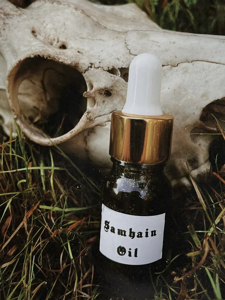 Samhain Oil product image (1)