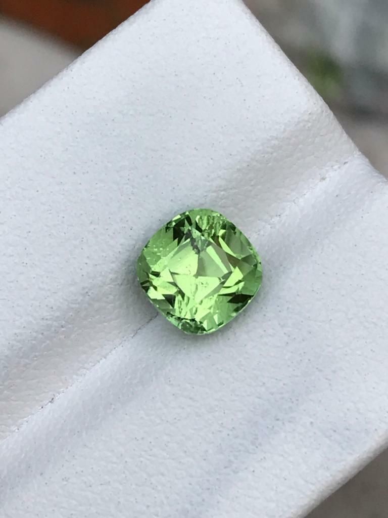 TOURMALINE STONE FOR WOMEN’S ENGAGEMENT RING MINT GREEN CUSHION CUT, 1. 85 CARAT product image (5)