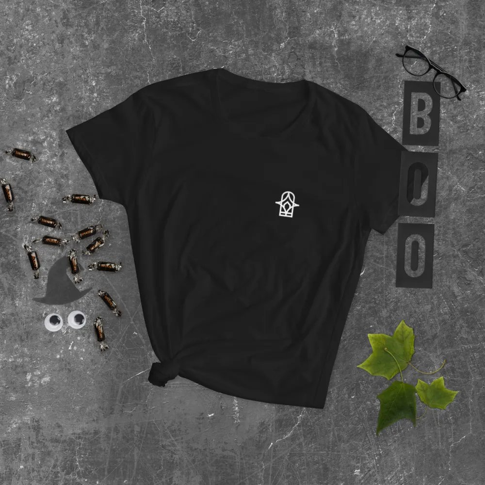 I am a House of Miracles | Fitted (Female) | Crafty product image (6)