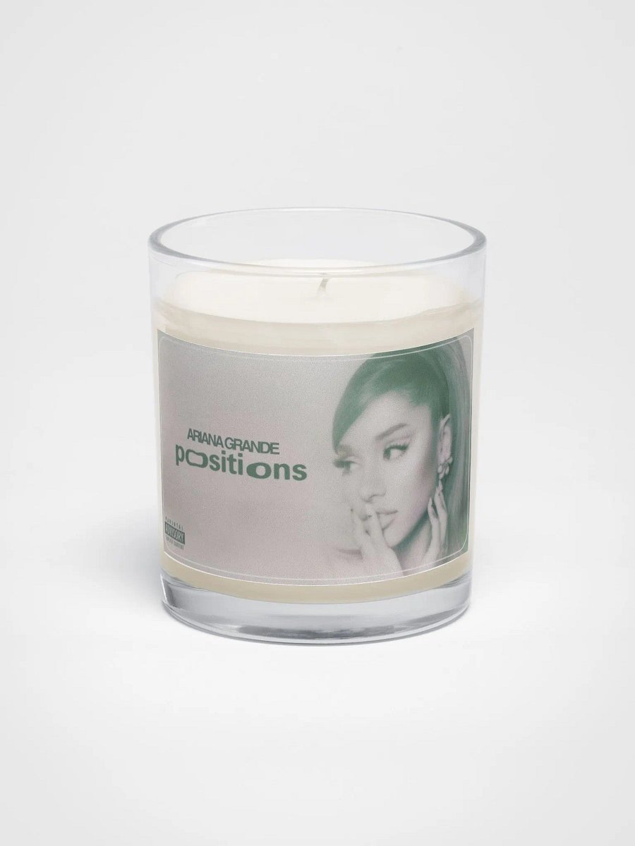 Pensive Poses Soy Wax Candle product image (1)