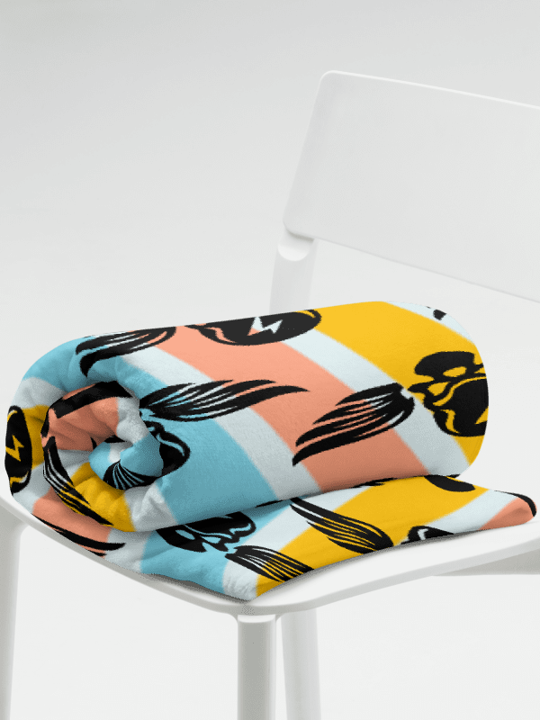 Winged Skulls Throw Blanket product image (8)