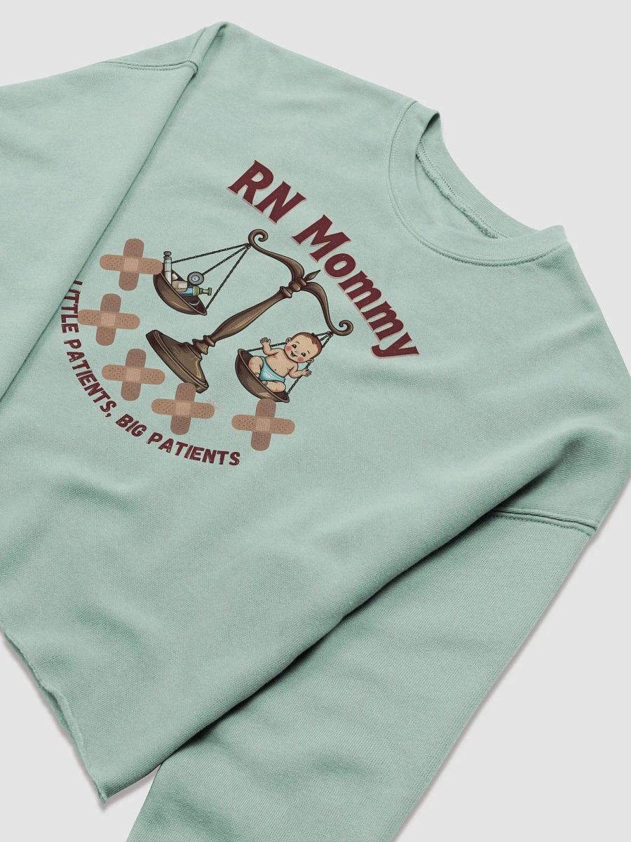 RN Mommy Little Patients Big Patients Cartoon Crop Sweatshirt product image (9)