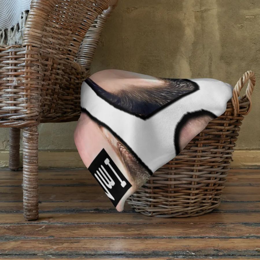 The MarkJr Throw Blanket product image (5)