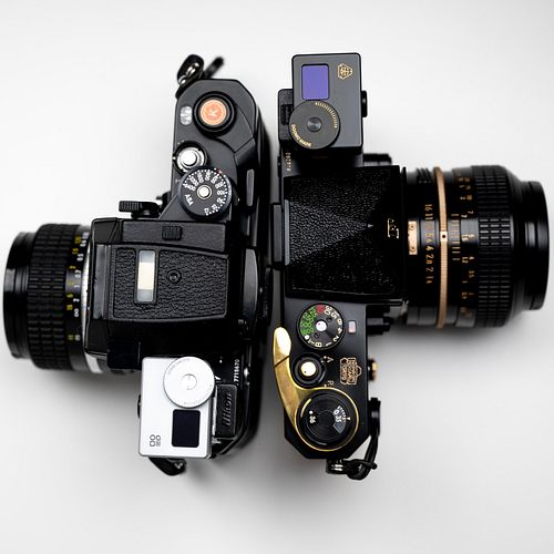 #NikonF #NikonF2 #NikonFilm #nikonFilmCamera #Doomo #doomolightmeter #filmcamera #youtube #nikonusa #kodakportra400 Light met...