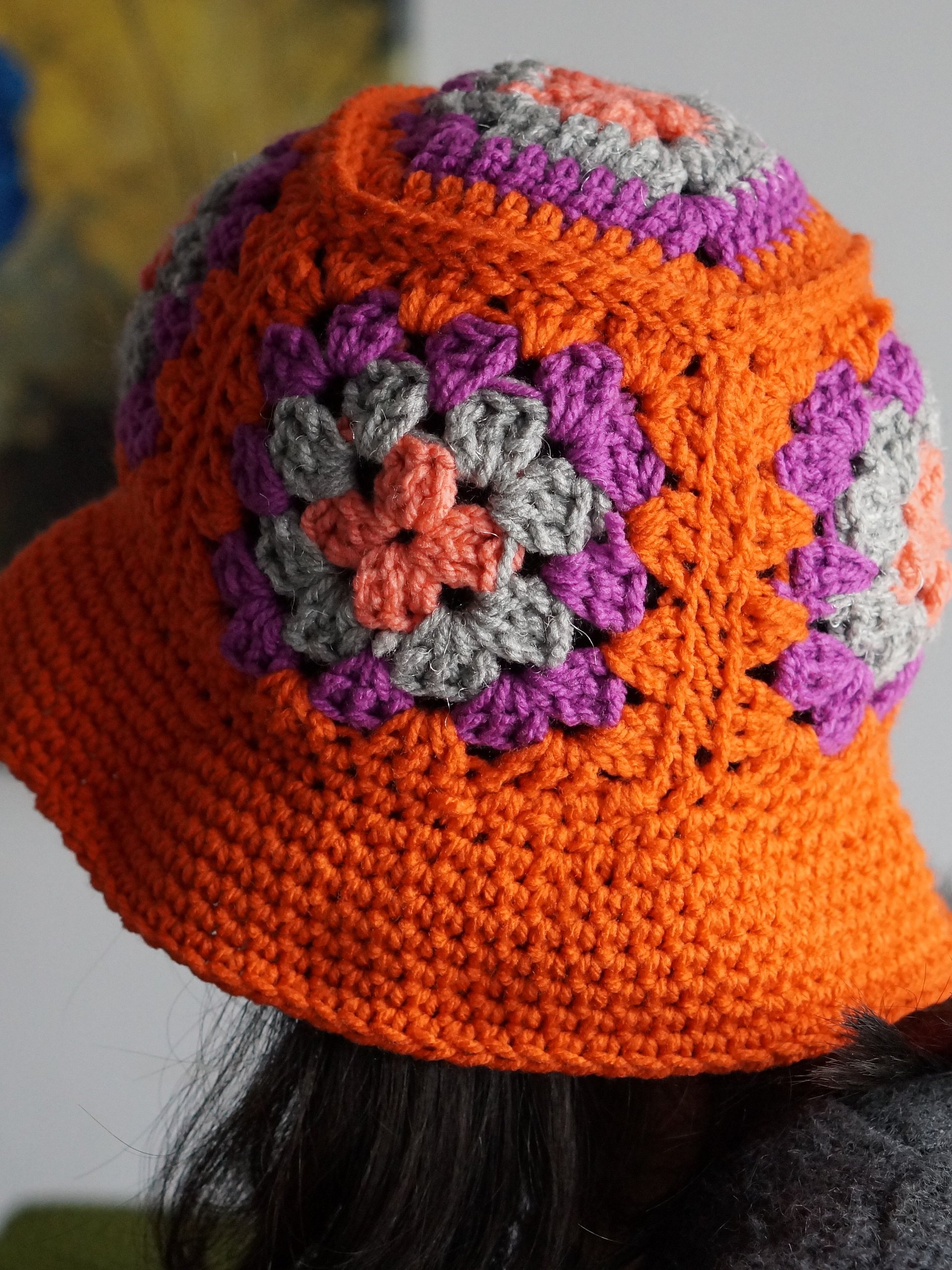 Granny square bucket hat pdf pattern product image (1)