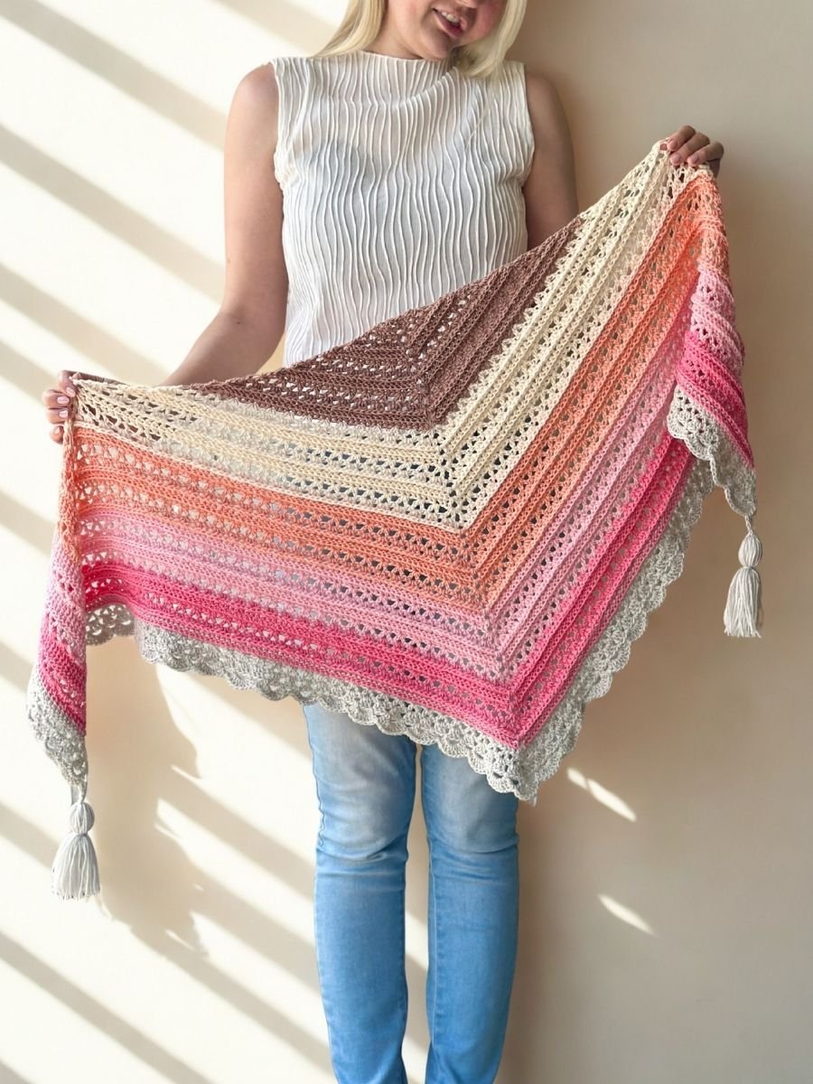 Dreamy Days Shawl product image (3)