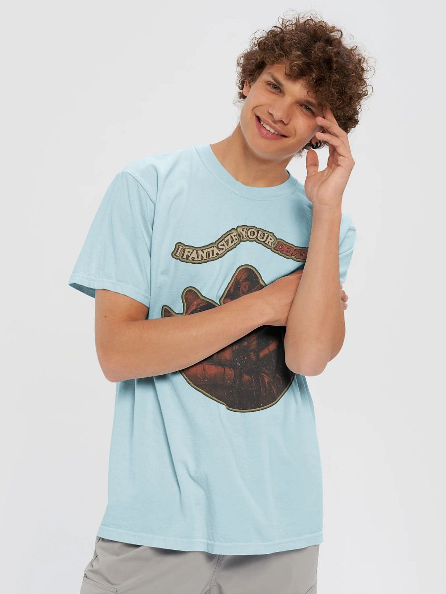 i can't look away soft tee product image (5)