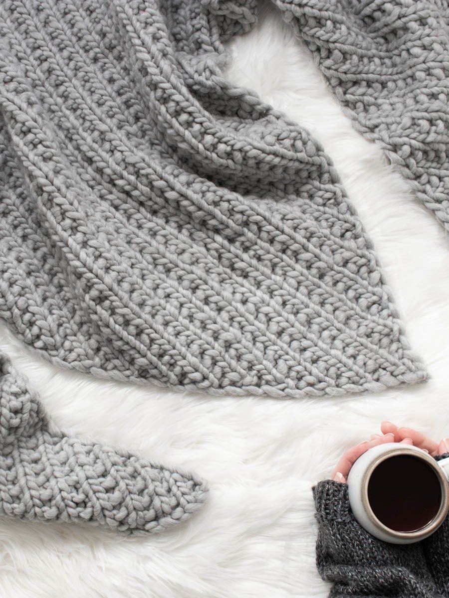 Super Chunky Knit Shawl Pattern - Warm Hug product image (1)
