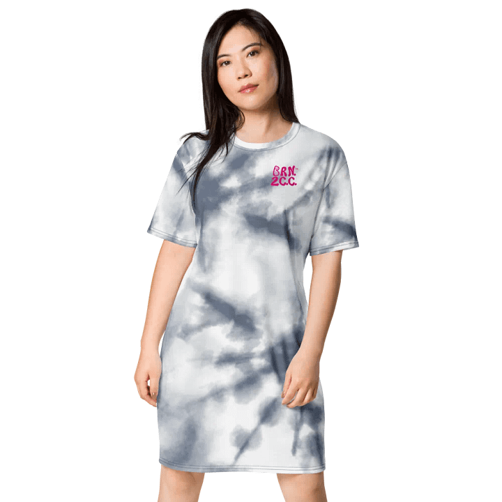 BOURNE to Cape Cod™ | Coastal Dream T-Shirt Dress | Gray & White Tie-Dye | Beachy-Chic & Bold product image (1)