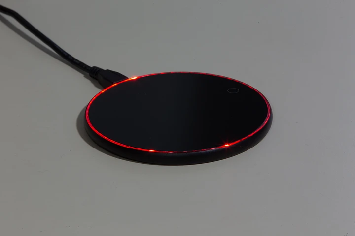 Cosolix Wireless Charger product image (1)