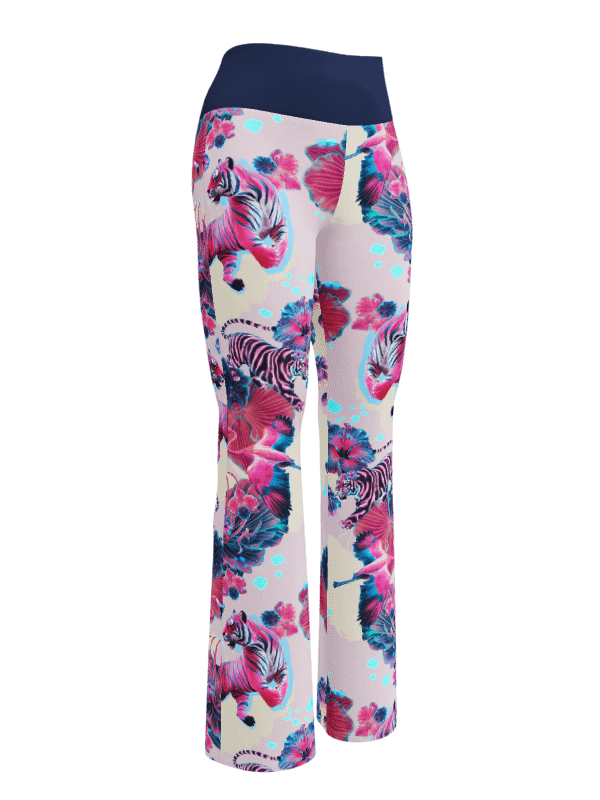 Hard Rejection-Flare leggings product image (5)