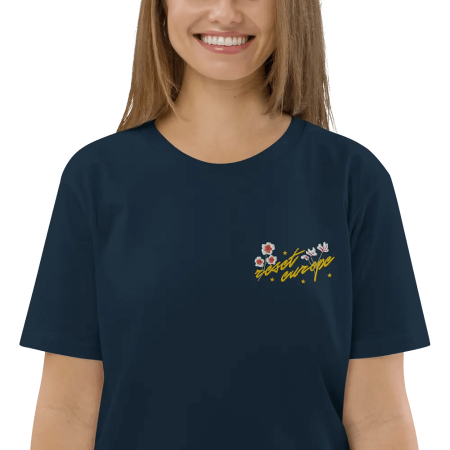 reset europe w/ flowers embroidered t-shirt - 100% organic cotton product image (12)