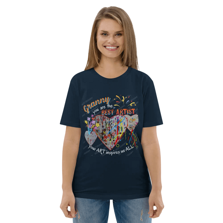 T shirt grandma depicting ‘Granny’s art is the best” you inspire us all. Perfect gift from grandchildren, product image (2)