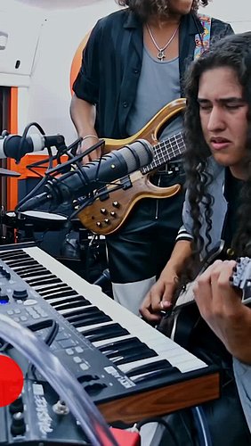 This part right here... 🎸 

TKB’s performance of “Pretty Brown Eyes” is everything.

Let us know in the comments if you’ve go...