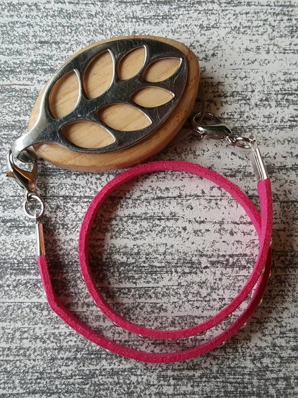 Raspberry Faux Suede Stud Wrap Bracelet | Handmade Accessory for Bellabeat Leaf Urban & Ivy product image (2)