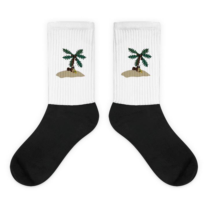 Stay Warm But Tropical product image (1)