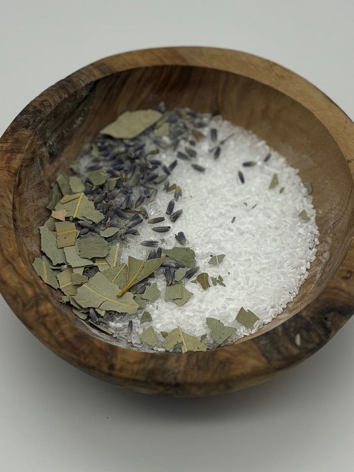 Lavender Eucalyptus Muscle Relief Soak product image (1)
