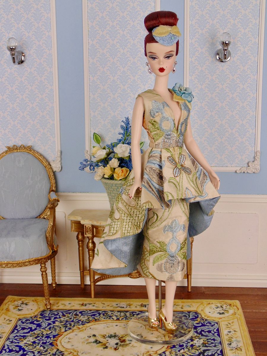 Lydia sewing pattern for 12" fashion dolls product image (5)