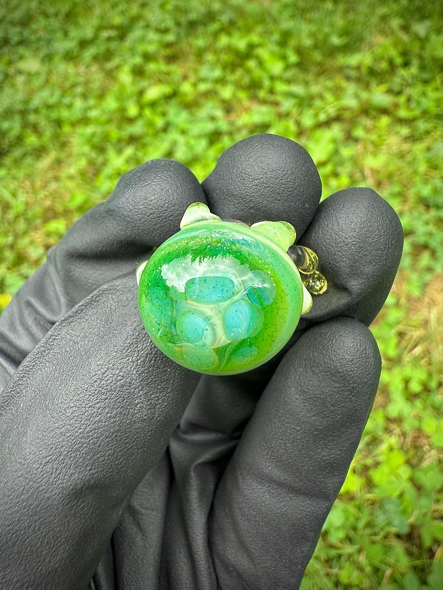 Green Floatfish Jellyfish Glass Trinket product image (2)