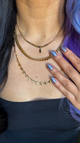 Stacked up 😏 How do you stack your @staygoldenhi necklaces?

#StayGolden