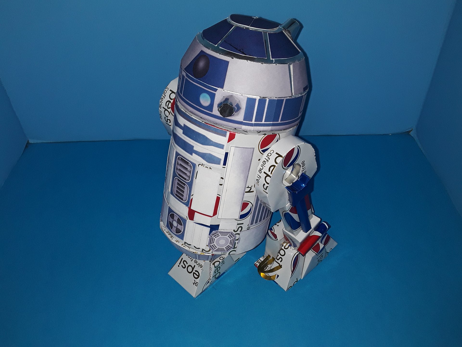 Soda Can (R2-A4) Astromech DIGITAL Plans product image (2)