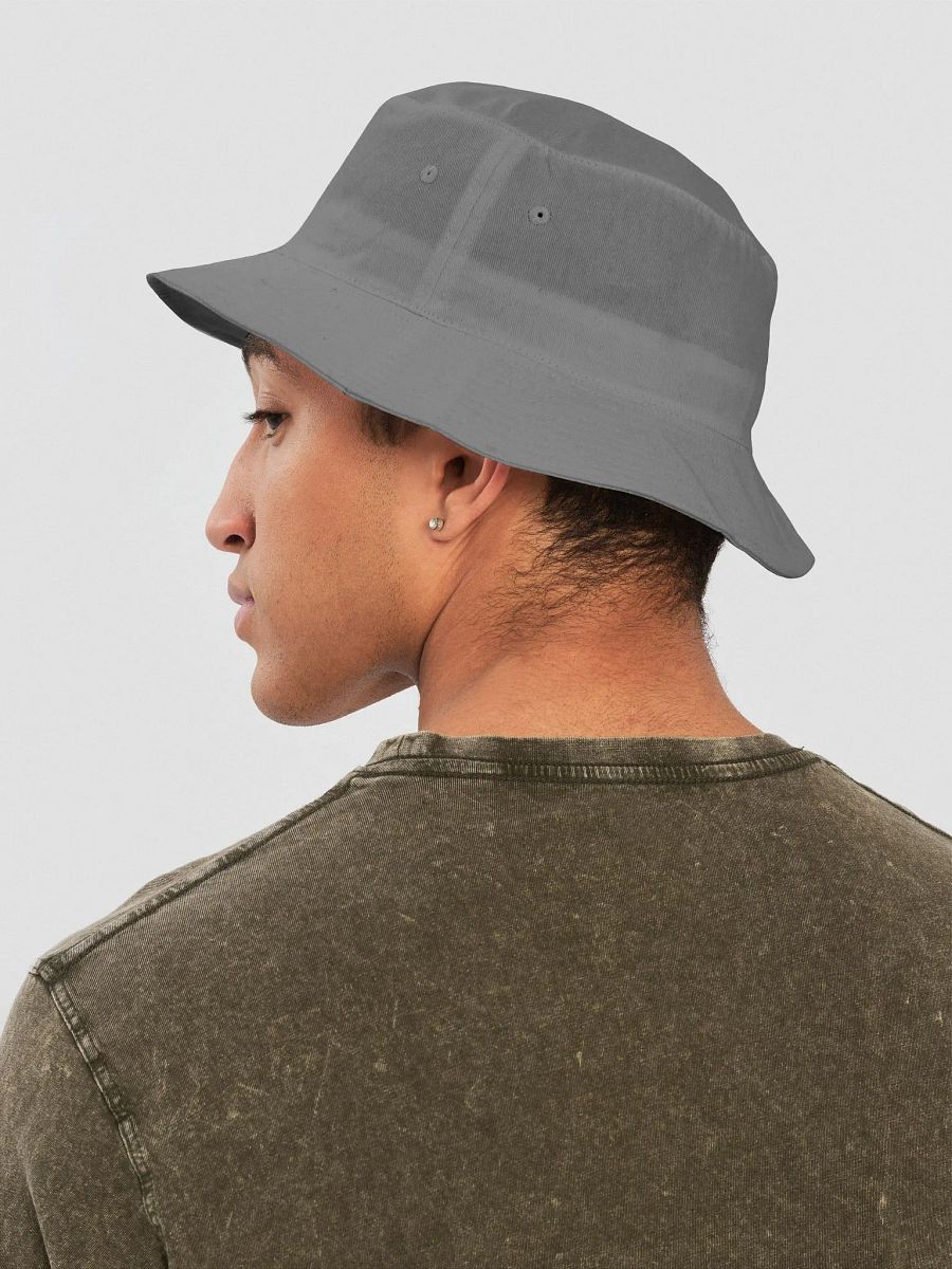 QSH BLACKOUT LOGO BUCKET HAT product image (12)