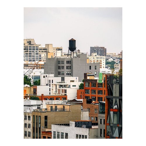 Water Tower on 295 Front St in Vinegar Hill, Brooklyn

📷 Nikon Z7ii + 100-400mm

This print can be purchased on edichen.com
-...