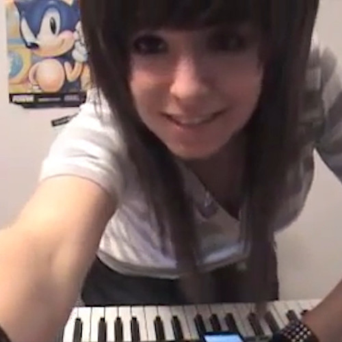 Take it easy this weekend and watch some goofy Grimmie moments! 💚

→ https://www.youtube.com/watch?v=8u7qb3PZdu8&t=71s