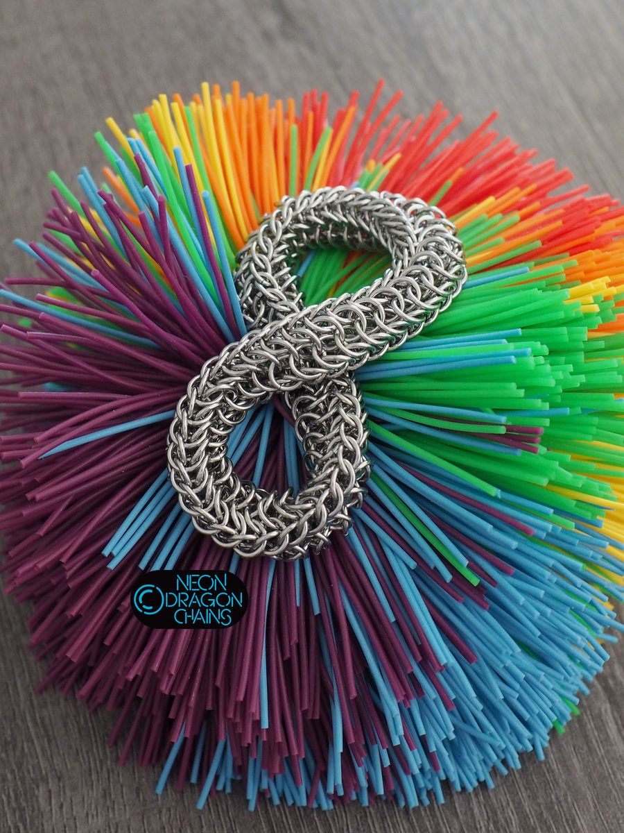 Mobius Fidget Toy / Stainless Steel product image (3)
