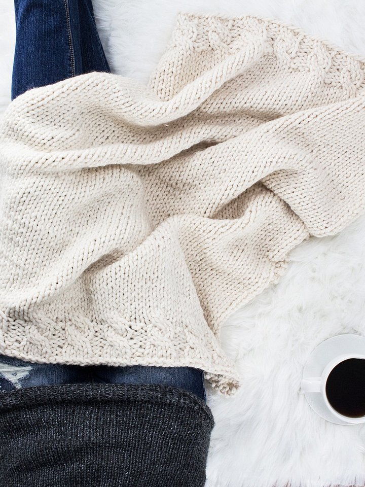 Cozy Blanket Knitting Pattern - Grace product image (2)