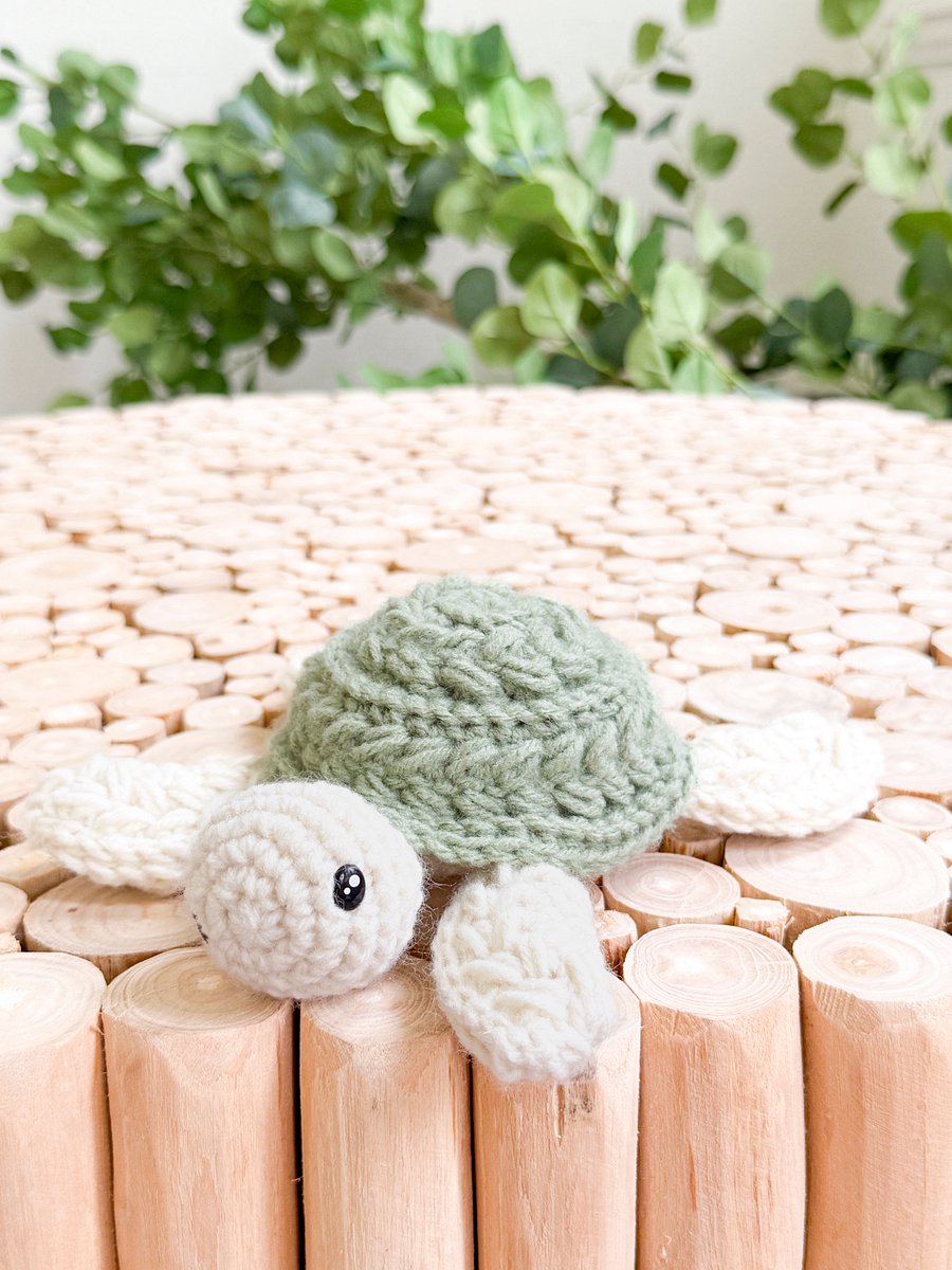 No-Sew Turtle Crochet Pattern with Wheat Stitch Texture product image (5)