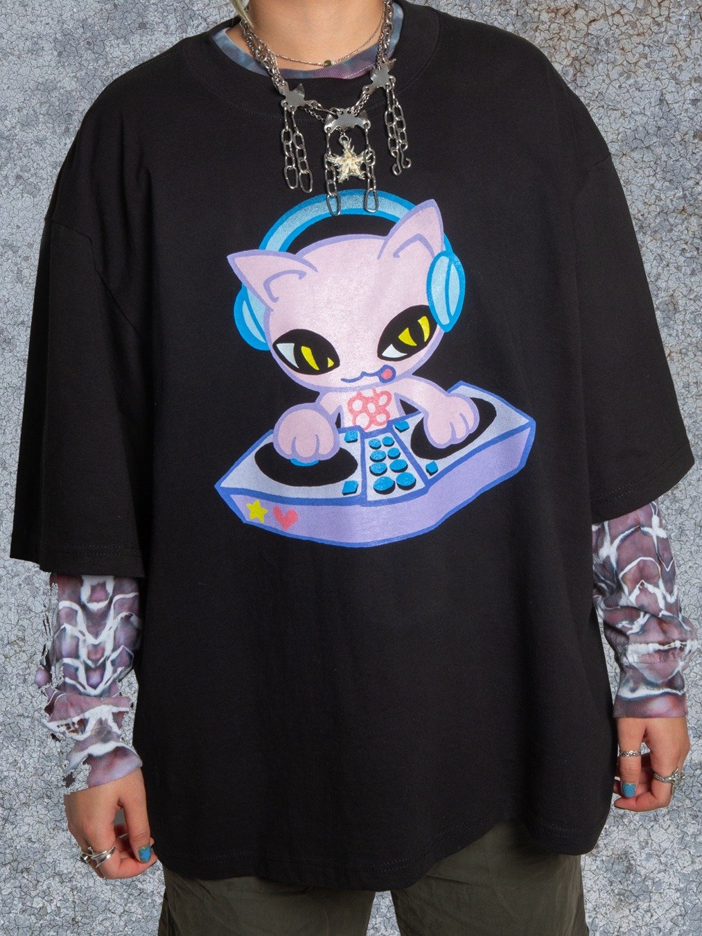 DJ Kitty T-Shirt (Black) product image (1)