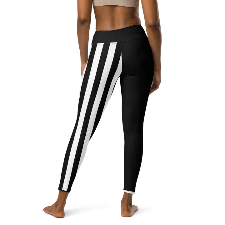 Maltese cross and skull yoga leggings product image (2)