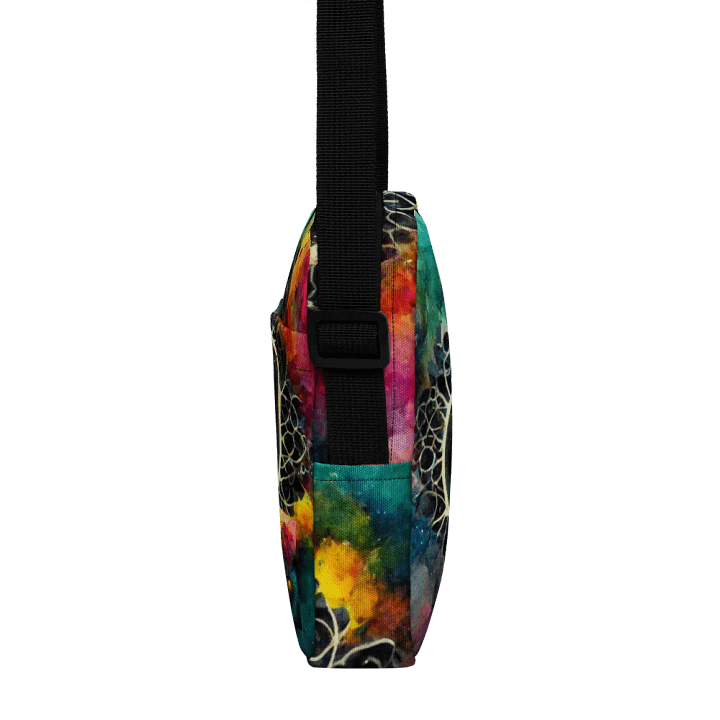 Urban Jungle All-Over Utility Bag product image (2)