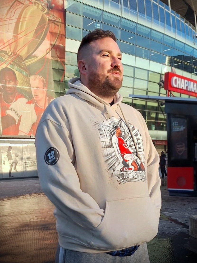 Thierry Henry Arsenal Hoodie – Front Print Football Artwork & Sleeve Logo (Podcast Exclusive) product image (4)