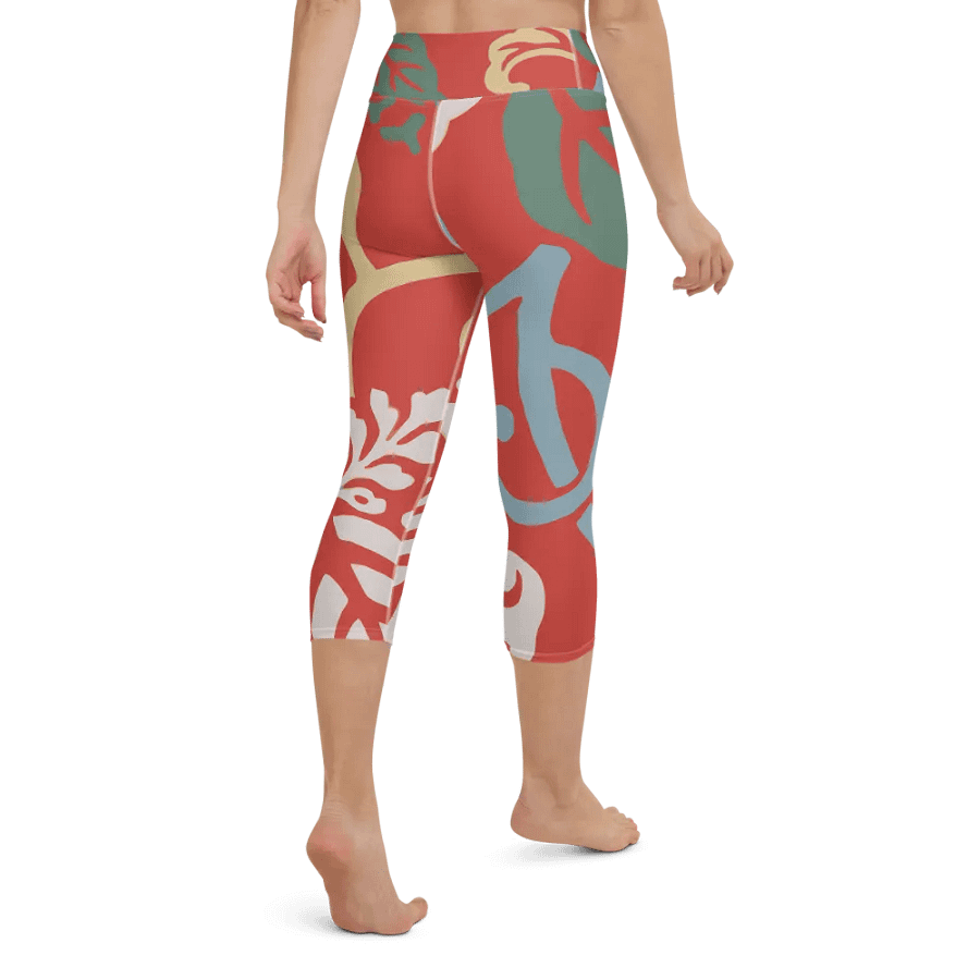 Japanese Vintage Floral Capri Yoga Leggings product image (2)