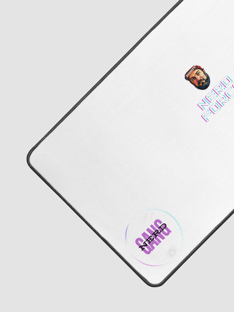 Simple desk mat / mouse pad product image (3)