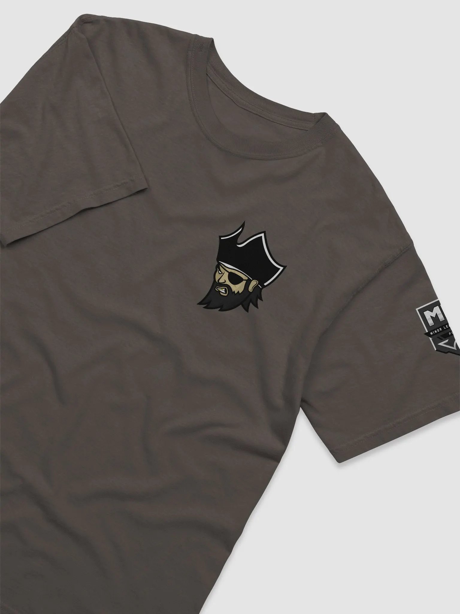 Pirates Team Badge T-Shirt product image (27)