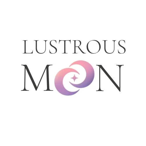 LUSTROUS MOON