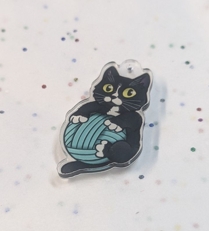 Pearl Needleminder or Keychain product image (1)