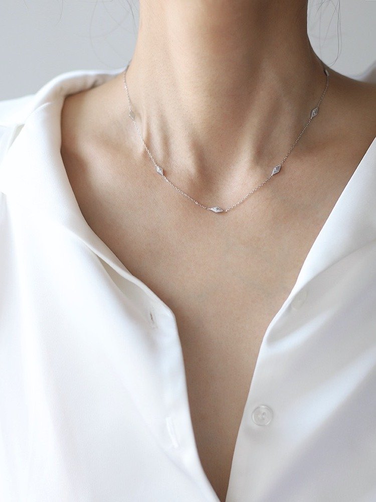 Rice Star Pendant Necklace | 18K Gold Plated. product image (4)