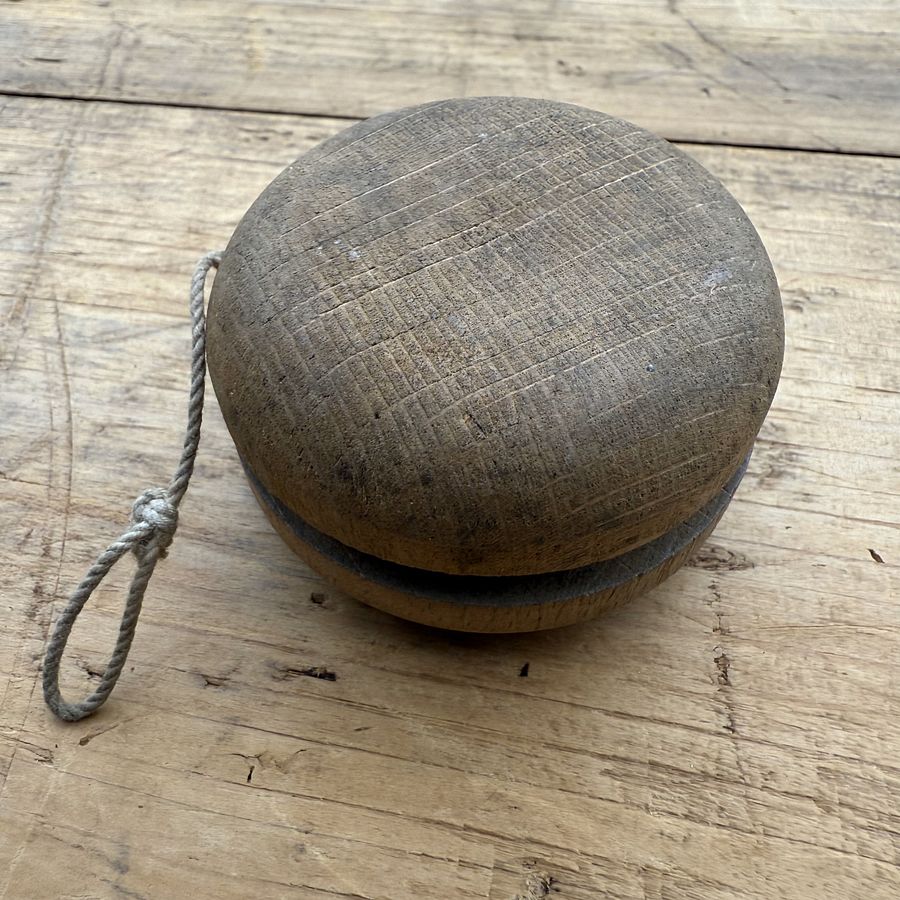 🎎 Vintage Japanese Wooden Yo-Yo with Child’s Name 田中みほ – Japan Antique Roadshow product image (2)