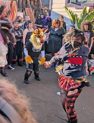 Pup in the pit!!! 🐶 here's some epic shots from the punk + furry market! 📸@_jellyboyjones_

If you liked my set at the furry ...