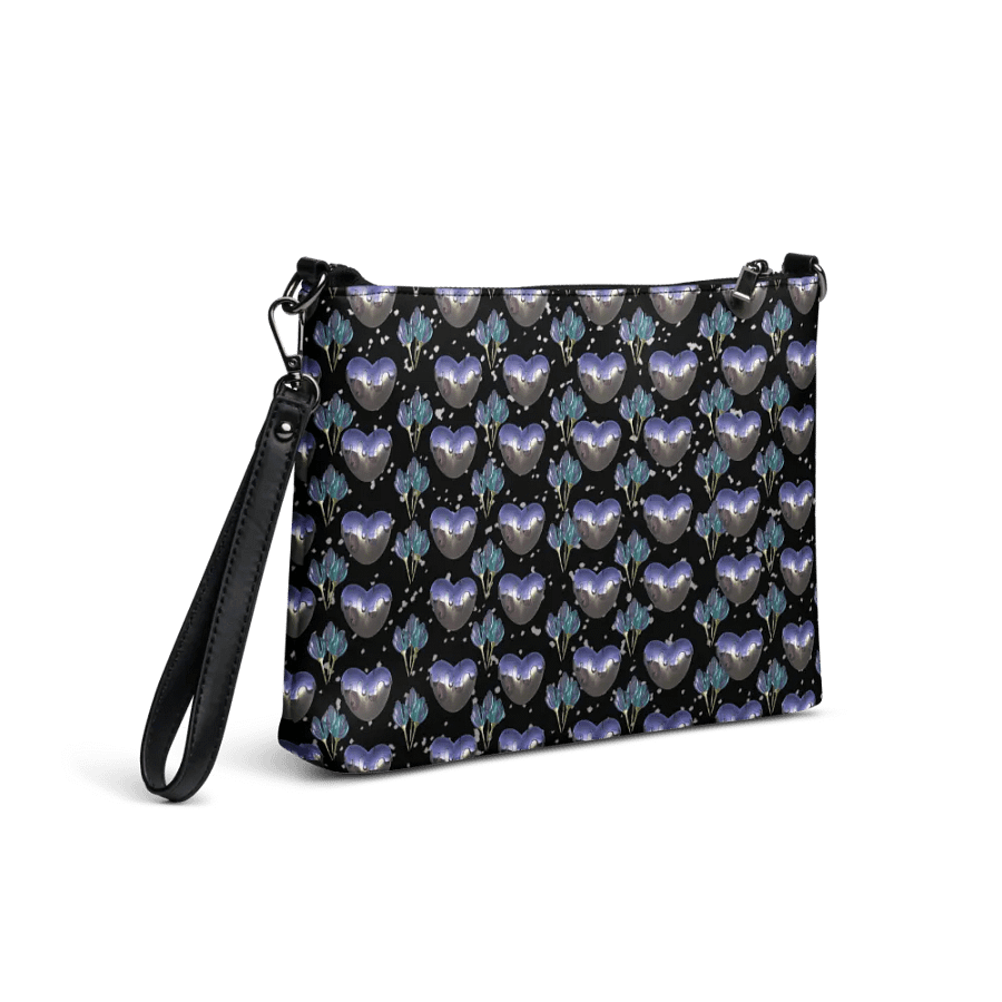 Glossy Hearts Crossbody Bag for the elegant Genz ladies product image (4)