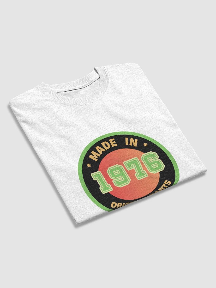 Vintage 1976 Gradient T-Shirt product image (30)