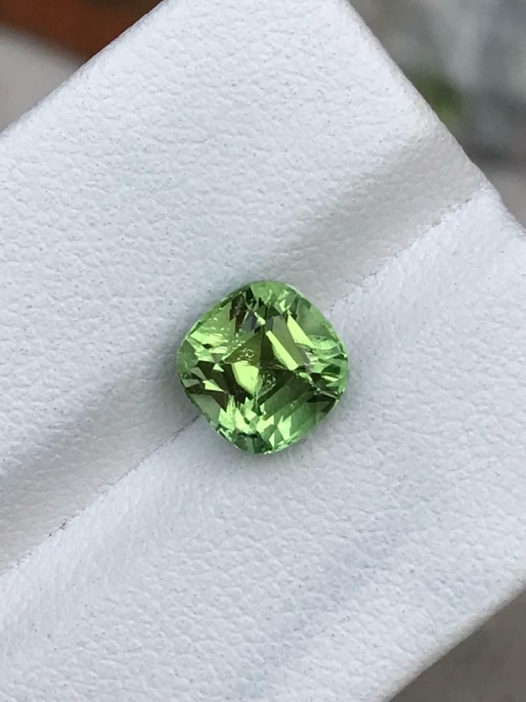 TOURMALINE STONE FOR WOMEN’S ENGAGEMENT RING MINT GREEN CUSHION CUT, 1. 85 CARAT product image (6)