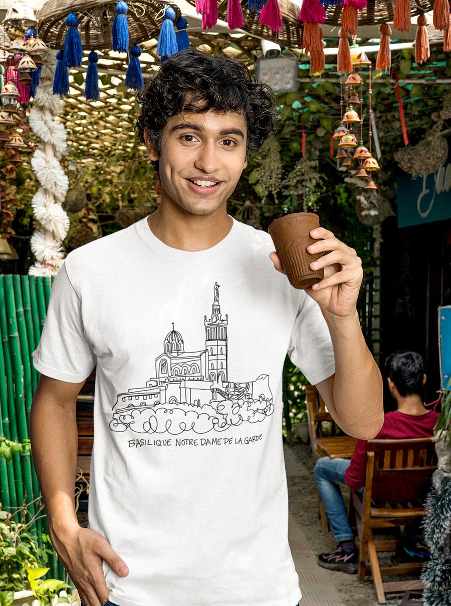 Basilique Notre Dame de la Garde Marseille France Bonne Mere T-Shirt product image (3)